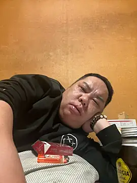 punk0805 online show from April 2026 01:16:01 PM