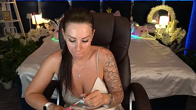 Snapshot of IsabellaFoxyy chatting on June 2026 12:29:02 PM IsabellaFoxyy online show from June 2026 12:29:02 PM