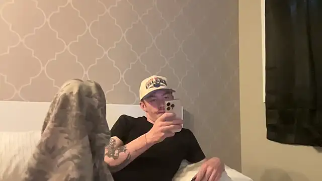 younghungginger online show from April 2026 01:29:02 AM