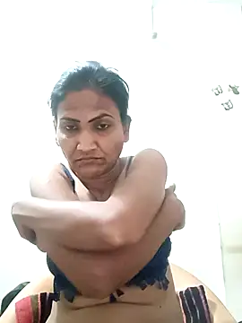 Snapshot of sunita6009 chatting on February 2026 05:44:02 PM sunita6009 online show from February 2026 05:44:02 PM