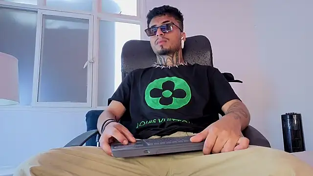 JuanCamiilo 66 online show from April 2026 03:09:02 PM