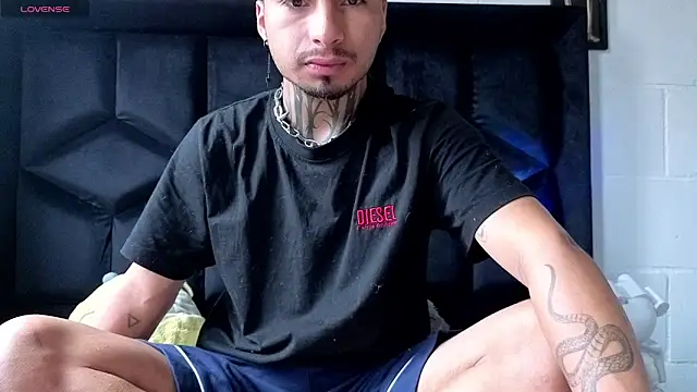 JuanCamiilo 66 online show from April 2026 03:41:02 PM