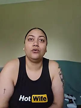 honeeyyy pot online show from May 2026 10:36:01 PM
