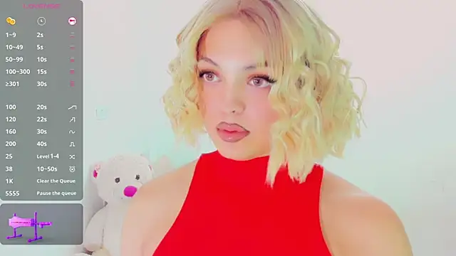 Emmaa Saenz  online show from March 2026 11:22:02 PM