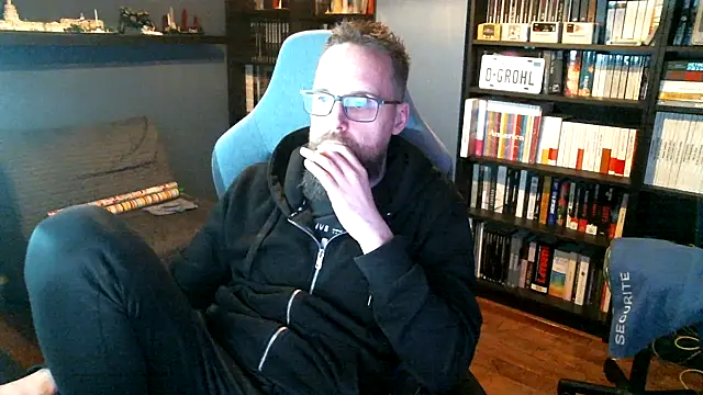 MeSteff online show from April 2026 07:28:02 PM