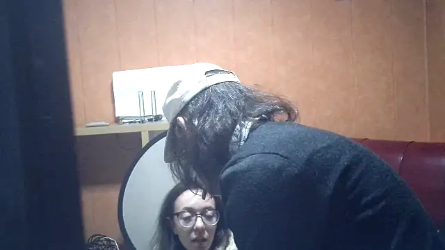 Lia Y PatrickX online show from November 2025 10:58:02 AM