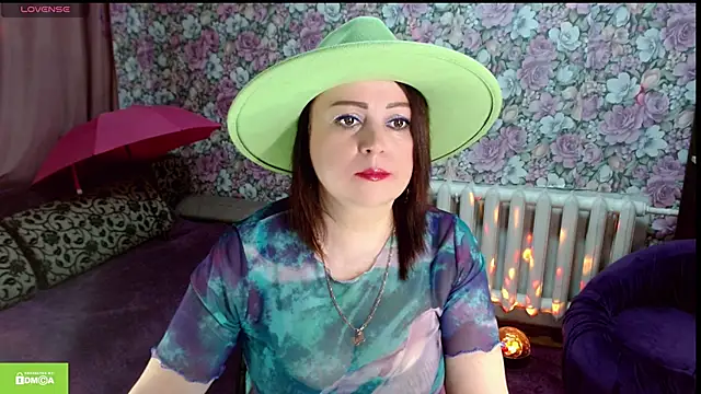 Julia-ru online show from April 2026 08:10:01 PM