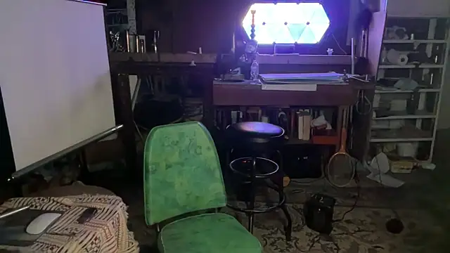 CowboyZuhly online show from April 2026 08:24:01 AM