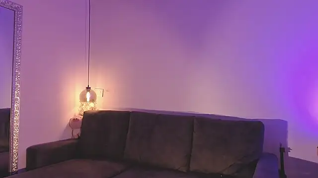 Isabella francoo online show from February 2026 11:36:02 AM