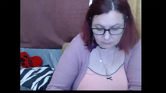 PlayfullMature online show from April 2026 08:48:01 PM