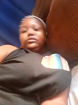 queennapal online show from March 2026 03:51:02 AM