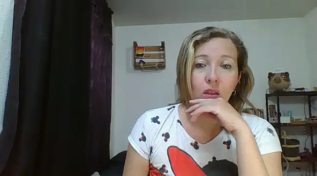 charlott ponce online show from January 2025 12:36:01 AM