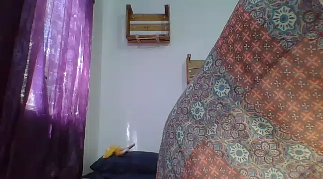 charlott ponce online show from February 2025 07:10:01 PM