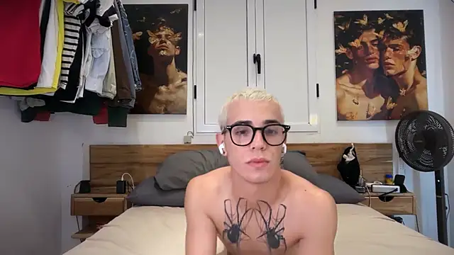 Snapshot of Cristian_Delgado chatting on July 2026 05:45:02 AM Cristian Delgado online show from July 2026 05:45:02 AM