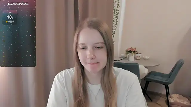 Snapshot of Alyaley chatting on June 2026 07:50:02 AM Alyaley online show from June 2026 07:50:02 AM