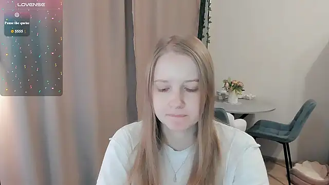 Snapshot of Alyaley chatting on July 2026 09:11:02 AM Alyaley online show from July 2026 09:11:02 AM