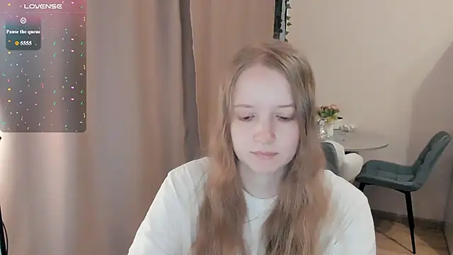 Snapshot of Alyaley chatting on July 2026 07:35:02 AM Alyaley online show from July 2026 07:35:02 AM