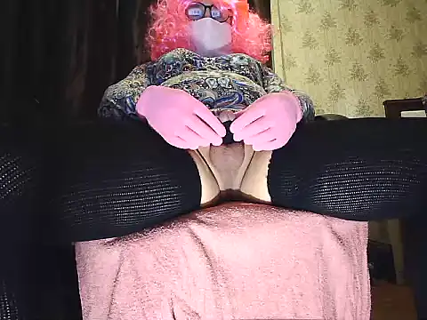 Crossdresser Elena online show from June 2026 08:44:02 PM