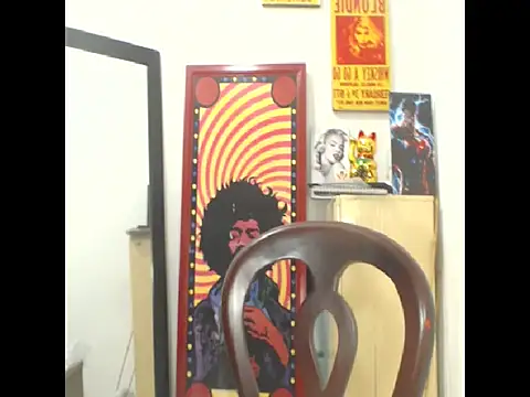 Snapshot of MikeRiverx chatting on September 2025 11:32:02 PM MikeRiverx online show from September 2025 11:32:02 PM