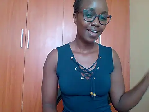 sexy darleen23 online show from April 2026 09:15:01 AM