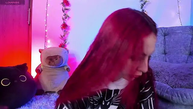 Megan wolf1  online show from April 2026 06:29:02 AM