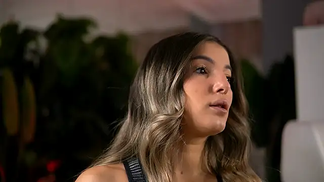 KellyMathews online show from March 2026 03:10:01 AM