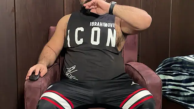 HAIRY ARAB SULTAN online show from December 2024 05:53:02 PM