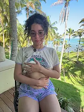 Antoniart  online show from November 2025 01:56:02 PM