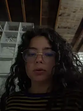 Snapshot of Antoniart_ chatting on July 2026 05:00:02 AM Antoniart online show from July 2026 05:00:02 AM