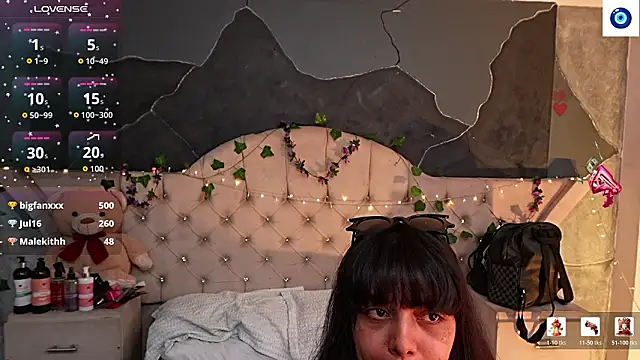 AmberGreyy  online show from March 2026 12:46:01 PM