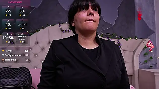 AmberGreyy  online show from April 2026 02:25:01 PM