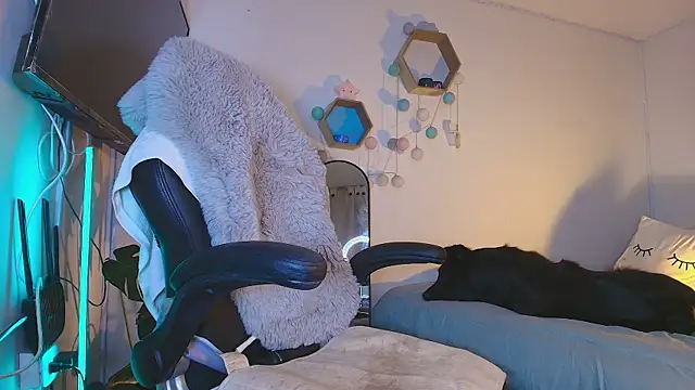 HelennaMoon  online show from November 2025 09:25:02 PM