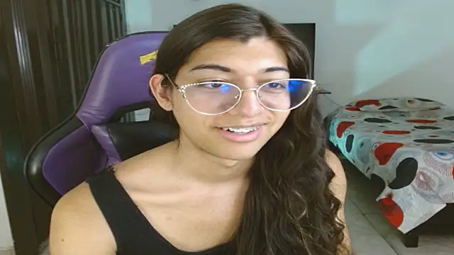 engielphoenis14 online show from April 2026 10:34:02 PM