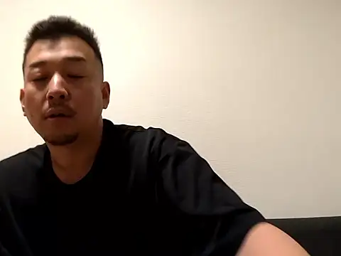 Snapshot of KOUHEY2023 chatting on April 2026 04:05:02 PM KOUHEY2023 online show from April 2026 04:05:02 PM