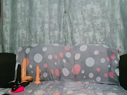 VANESAAMBER23 online show from May 2026 01:56:01 AM