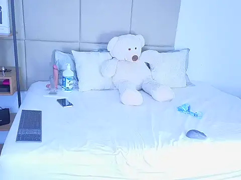 sorafire online show from April 2026 07:08:02 PM