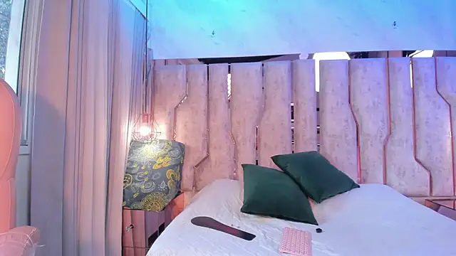 barbara cambels online show from July 2026 07:39:01 PM