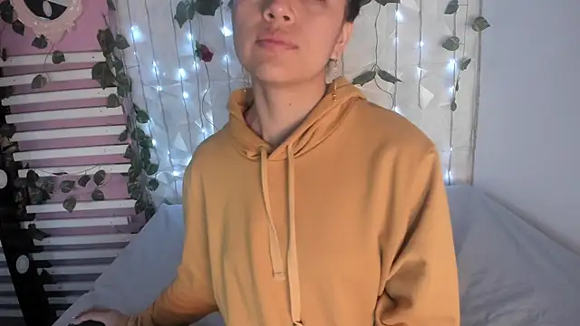 Sophy SmileSweet online show from January 2025 11:43:02 AM