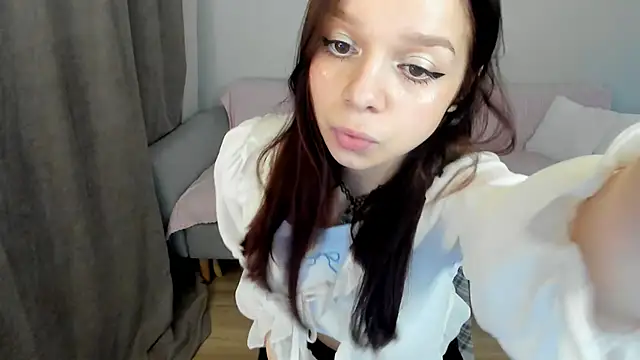 Snapshot of crystal_lilith chatting on June 2026 08:55:02 PM crystal lilith online show from June 2026 08:55:02 PM