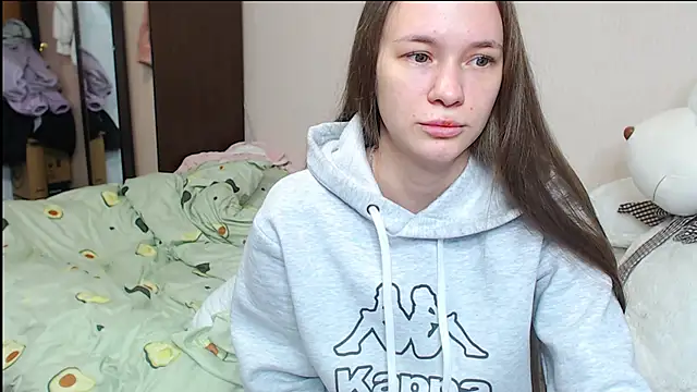 leila bambi  online show from January 2025 03:37:01 AM