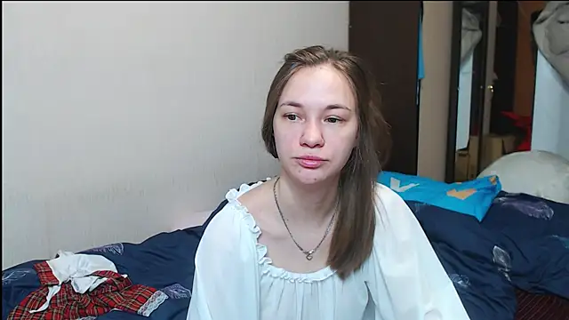 leila bambi  online show from February 2025 11:13:02 PM