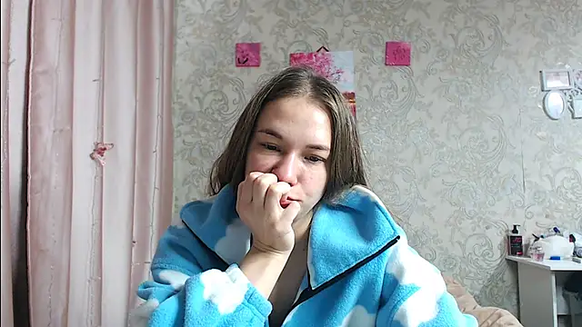 leila bambi  online show from October 2025 08:04:02 AM