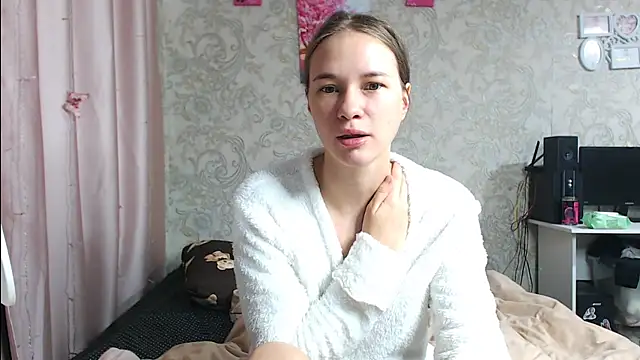 leila bambi  online show from October 2025 09:23:01 AM