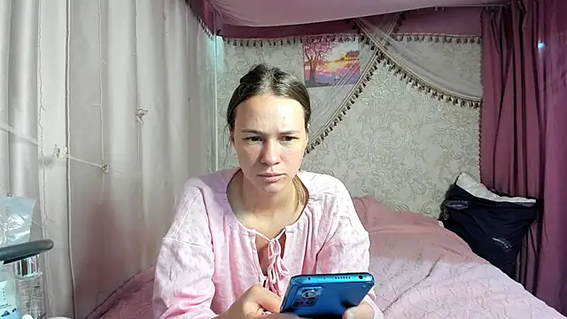 leila bambi  online show from July 2026 06:05:01 AM