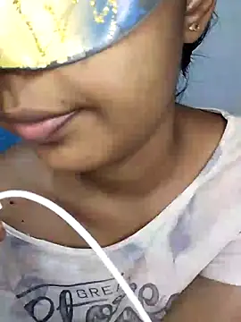 Snapshot of ASHUGIRL_JAY chatting on January 2025 05:37:02 PM ASHUGIRL JAY online show from January 2025 05:37:02 PM