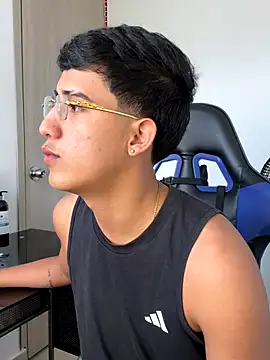 Juan da01 online show from September 2025 08:34:02 PM