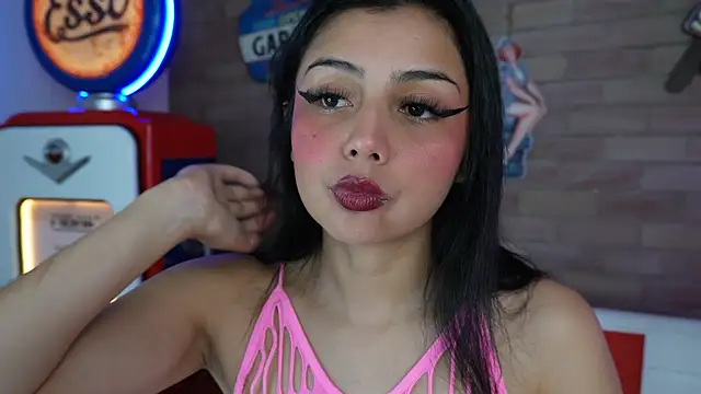 miss lizith online show from April 2026 11:11:01 AM