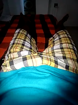 alanjoyoo online show from April 2026 10:13:01 AM