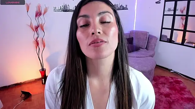 Elizabeth taylor b online show from December 2024 08:48:01 PM