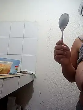 Snapshot of _Miaaleon chatting on February 2026 09:58:02 AM Miaaleon online show from February 2026 09:58:02 AM